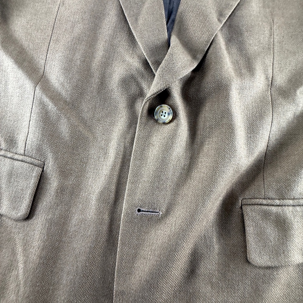 Jos A Bank Mens Brown Herringbone Two Button Blazer Sport Coat Made in Poland - Picture 3 of 9